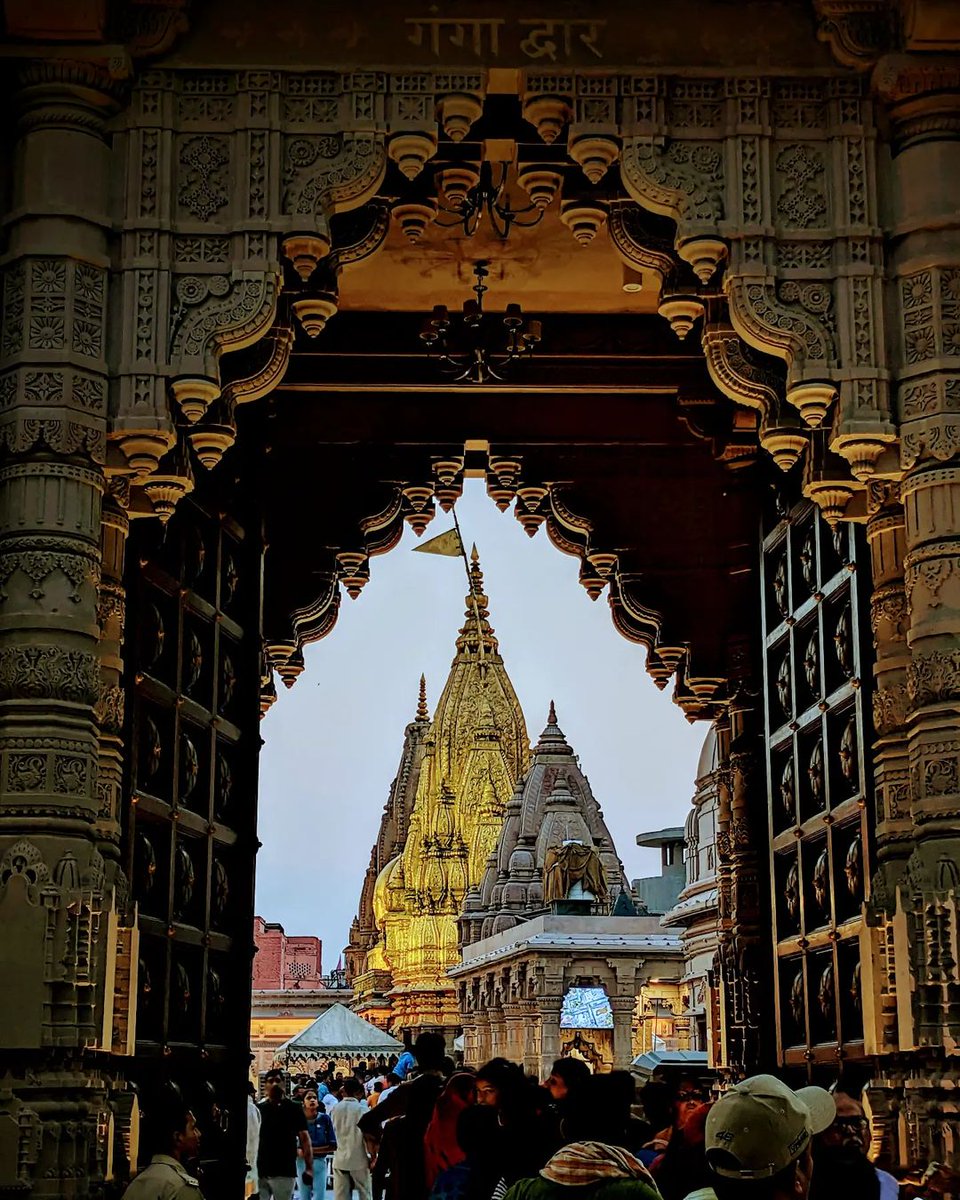 10 Divya Sanatan Mandir in Kashi that everyone must visit when you are on a Varanasi Trip

1. Kashi Vishwanath Mandir