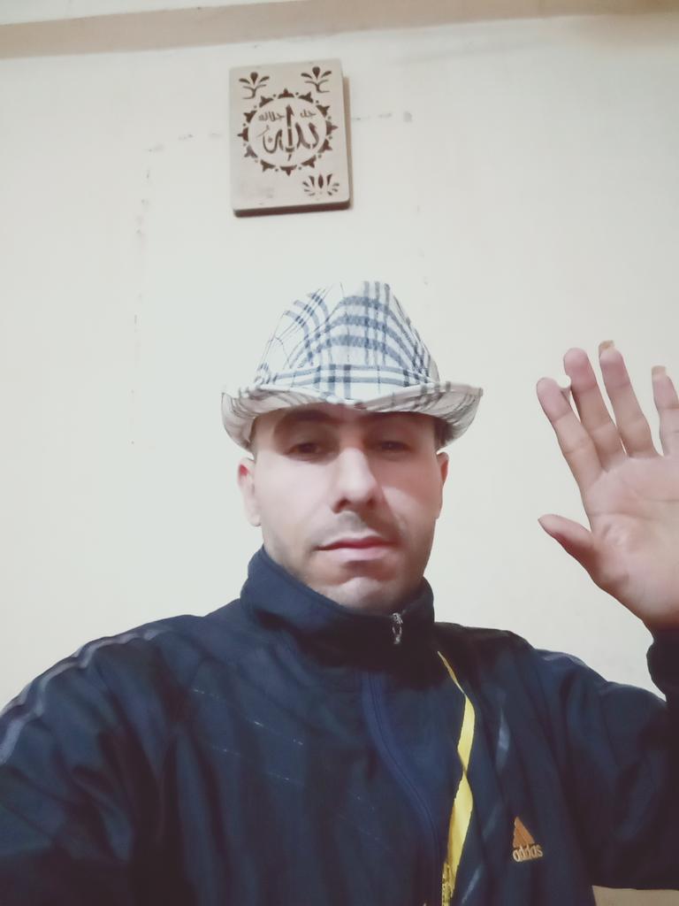 !!!! شكرا لمن التمس لنا العذر قبل ان نعتذر... ولمن قدر لنا أوضاعنا قبل ان نشرحها... ولمن احبنا رغم عيوبنا... وعفا الله عنا وعن من ازانا .. وقال عنا ماليس فينا ... صباح التسامح ✋❤️