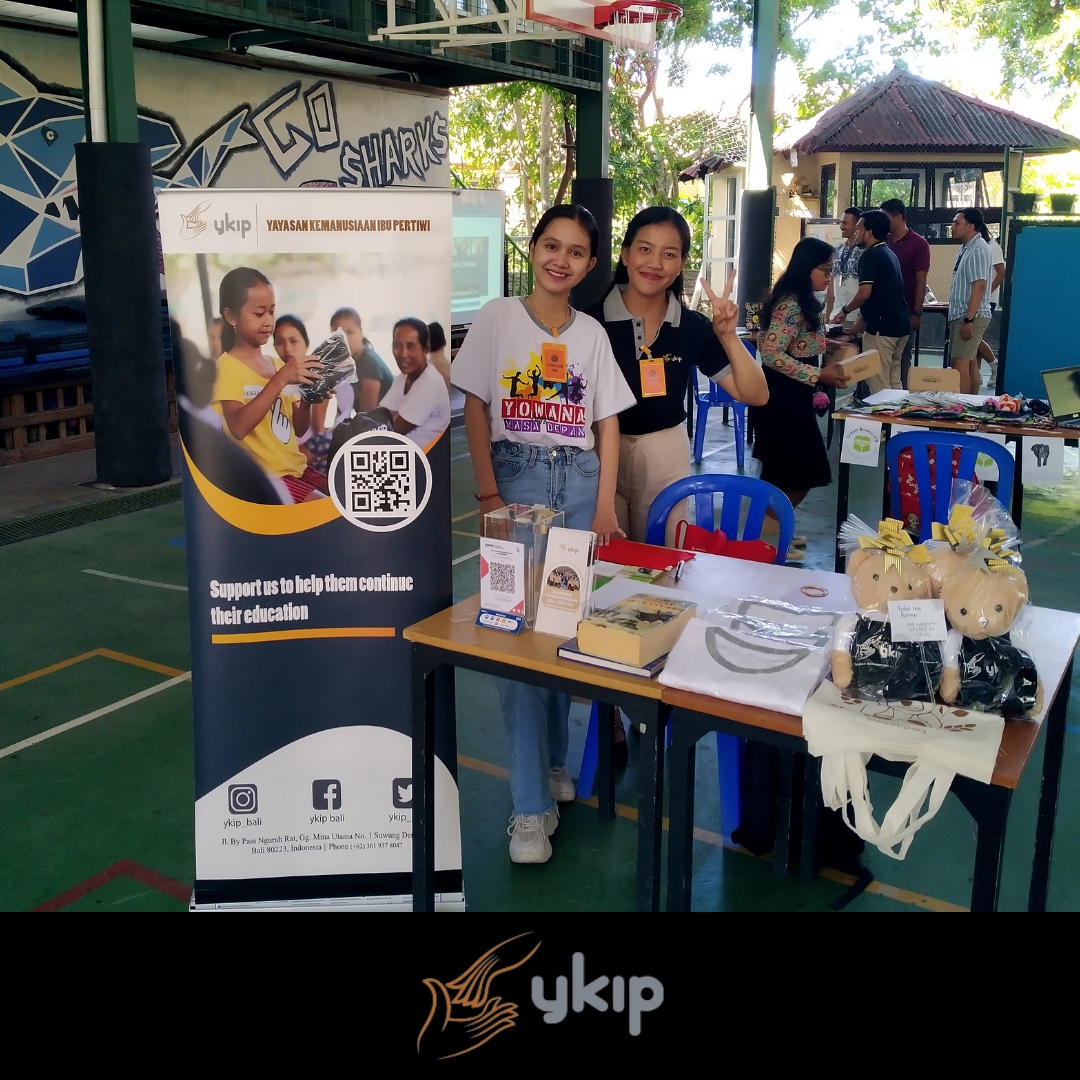 ykip_bali's tweet photo. #YKIP would like to thank @canggucommunityschool for inviting YKIP to their Gotong Royong Showcase event yesterday.
YKIP-CCS team created a beautiful website to fundraise for YKIP's Scholarship program. 

Thank you for the support!
 #canggu #school #fundraising #scholarship https://t.co/KiOKJiNoQF