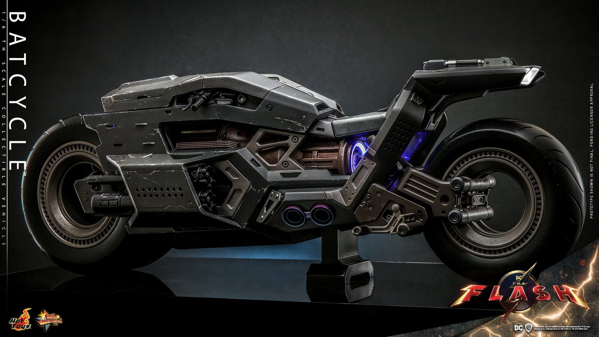 hottoysofficial's tweet image. #HotToys 1/6th scale #Batcycle collectible vehicle from #TheFlashMovie is available for pre-order now! bit.ly/43uyrDF
