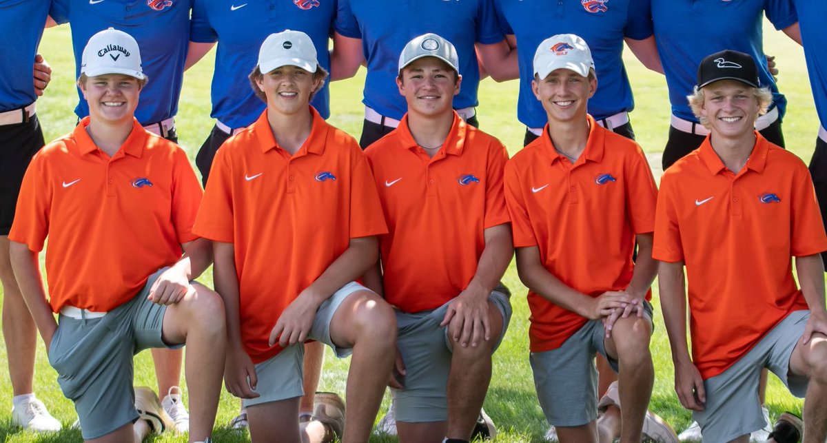 Huge shoutout to the JV boys who were 1st-Team All State Ball Spotters (self-appointed). They cheered their teammates on all week, and they are ready to take over next year!

Thanks <a href="/Jakekava5/">Jake kava</a>, <a href="/madden_weber/">Madden_w</a>, <a href="/TommyLevin8/">Tommy Levin</a>, <a href="/DrewSwenson30/">Drew Swenson</a>, and <a href="/HunterLien31/">Hunter Lien</a>!