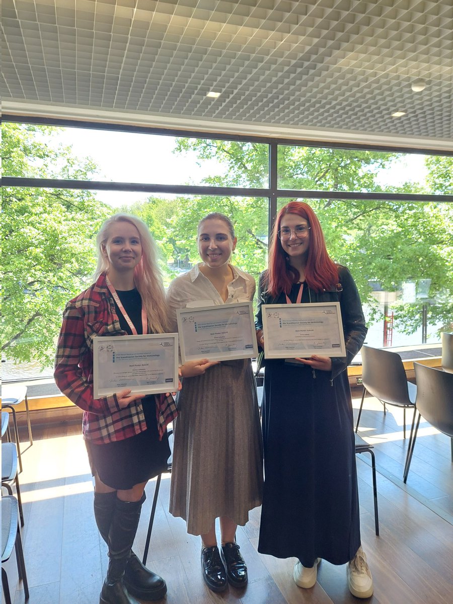 Super Power girls got the poster awards #ssi2023
 @SSI_immunology @InFLAMES_Health @BioscienceTurku @MedicityL @UniTurku