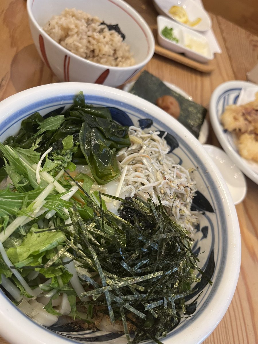 daisukinamachi's tweet image. 妻様デート💁
普段来ない北側へ
#みししっぴ
#SUEKI