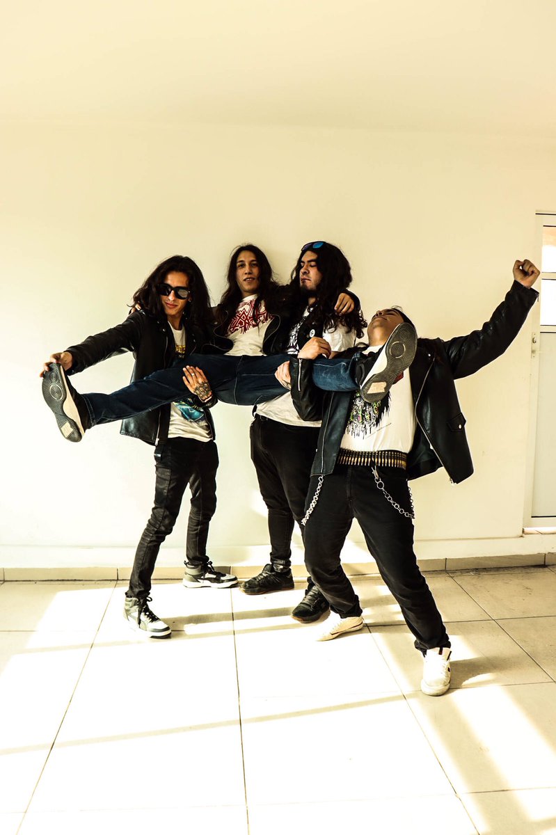 skincrusher's tweet photo. #Skincrusher #metal #thrashmetal #heavymetal #band https://t.co/3BlC1HQqzE