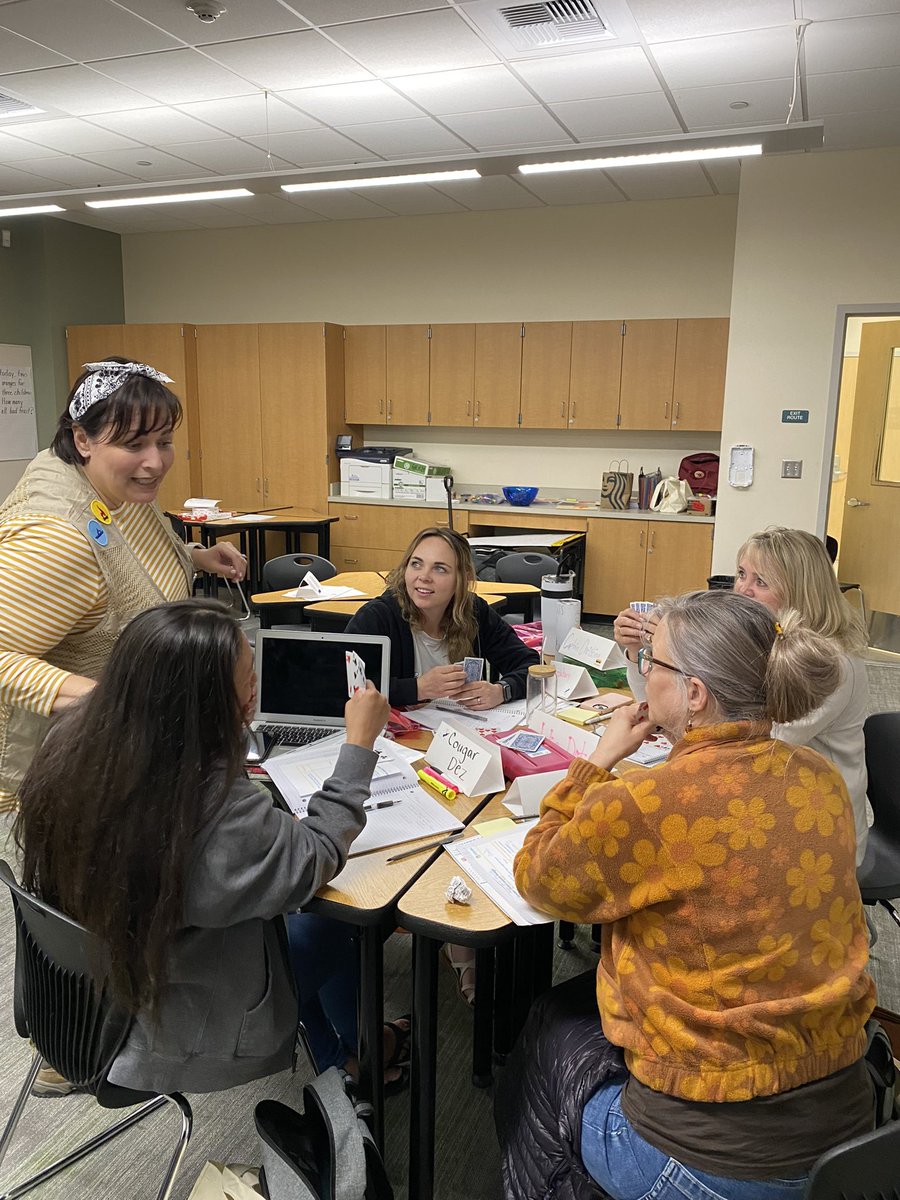 tcauseybush's tweet photo. @BanningUnified Kinder and First grade teachers engaging in a sentence frame activity using “Go Fish” during the Summer Institute with @OrendaEd https://t.co/g2ZP11jUcf