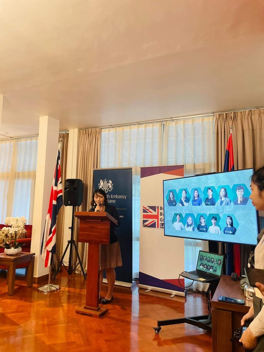 Last week, Econox team was honoured to be invited by the British Embassy in Laos to have an opportunity to talk about our organisation and our missions to protect the environment before the British Business Group Laos' members and to say goodbye to Ambassador John Pearson.
