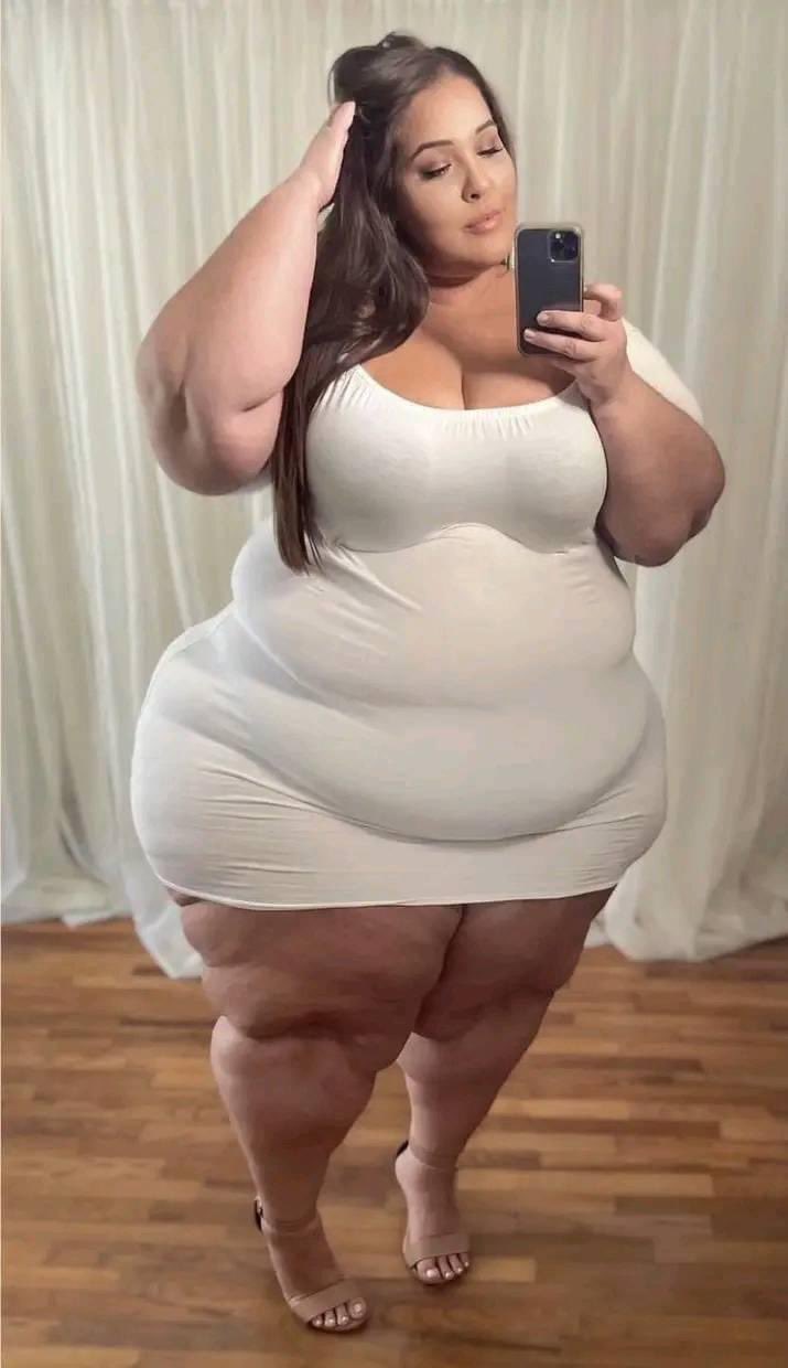 BBWLoving on X: Its beautiful think Thursday.. remember life is a choice.  Choose happiness Shes a goddess 🔥 t.coXlsMh422IV  X