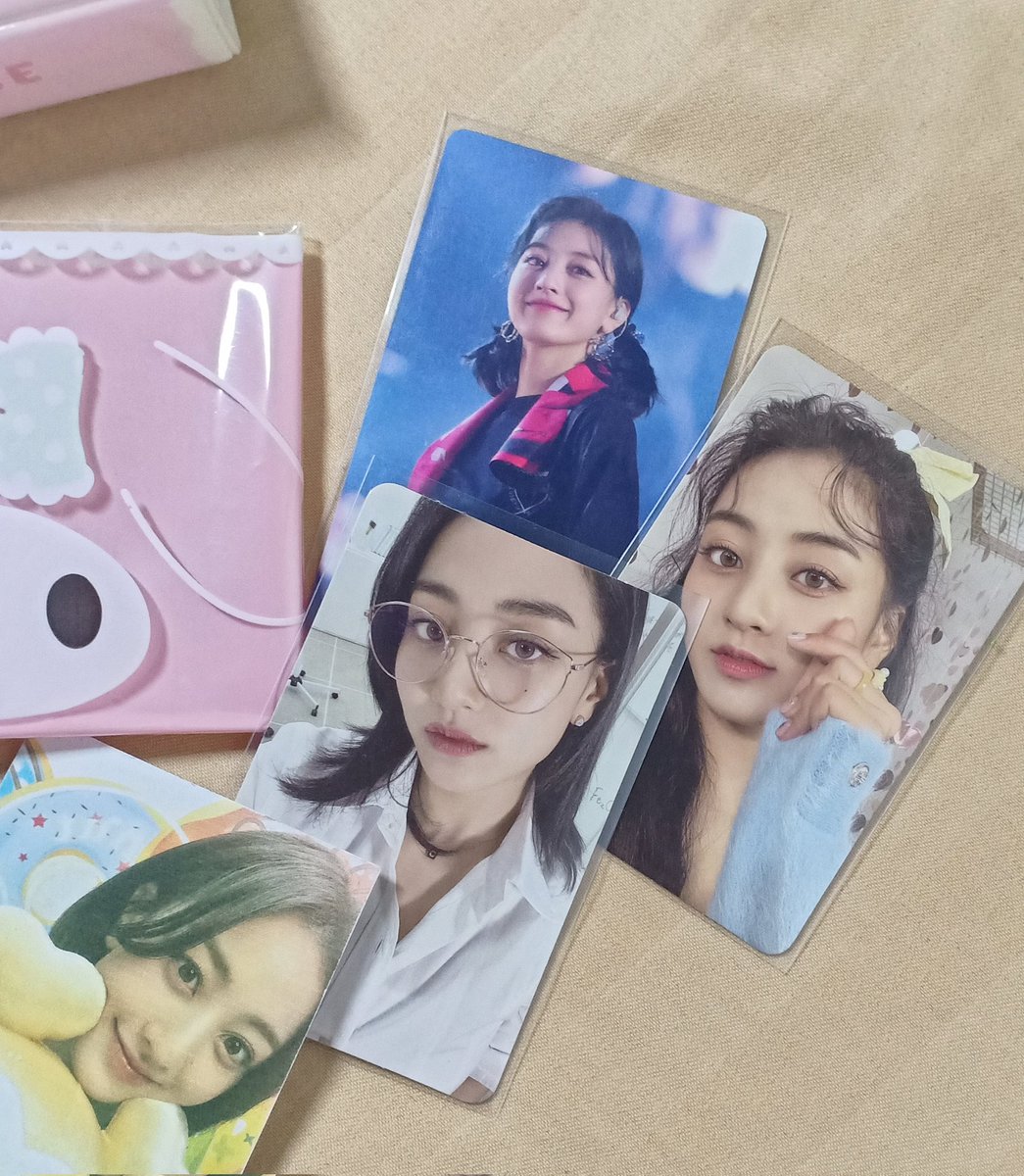 itwasjyo's tweet photo. . . . 🍥🩷 [ love mail ]
· ⌕ @kamihawhee .ᐟ 

AAAAAAA CAME HOME AT LAST !! i almost gave up looking for this but surprisingly, look 🥹 thank u so much for letting me adopt these 🩷, looking forward to another transaction with u (⁠ ⁠◜⁠‿⁠◝⁠ ⁠)⁠♡

🍶𓂃⭑[ #fromkami ] https://t.co/hvgGVOrJ2o