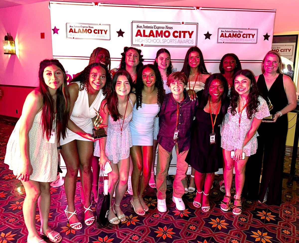 Clark Girls Basketball tweet media