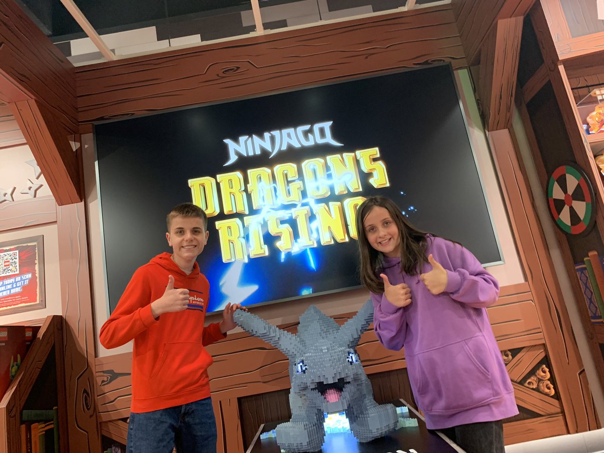 Kidzcoolit's tweet photo. THURSDAY ON Kidzcoolit: https://t.co/CbL6c7qluC THAT https://t.co/NFNJWCYp3E & https://t.co/ShW4ewcE6v Follow .@YouthGottit https://t.co/AwnxrdWlqz #DCHro #LEGO #Spiderverse #TheFlashMovie #Transformers #Meg2 #OTA2023 #Summer #thursdayvibes #ThursdayMotivation #thursdaymorning https://t.co/SpwiQAshST