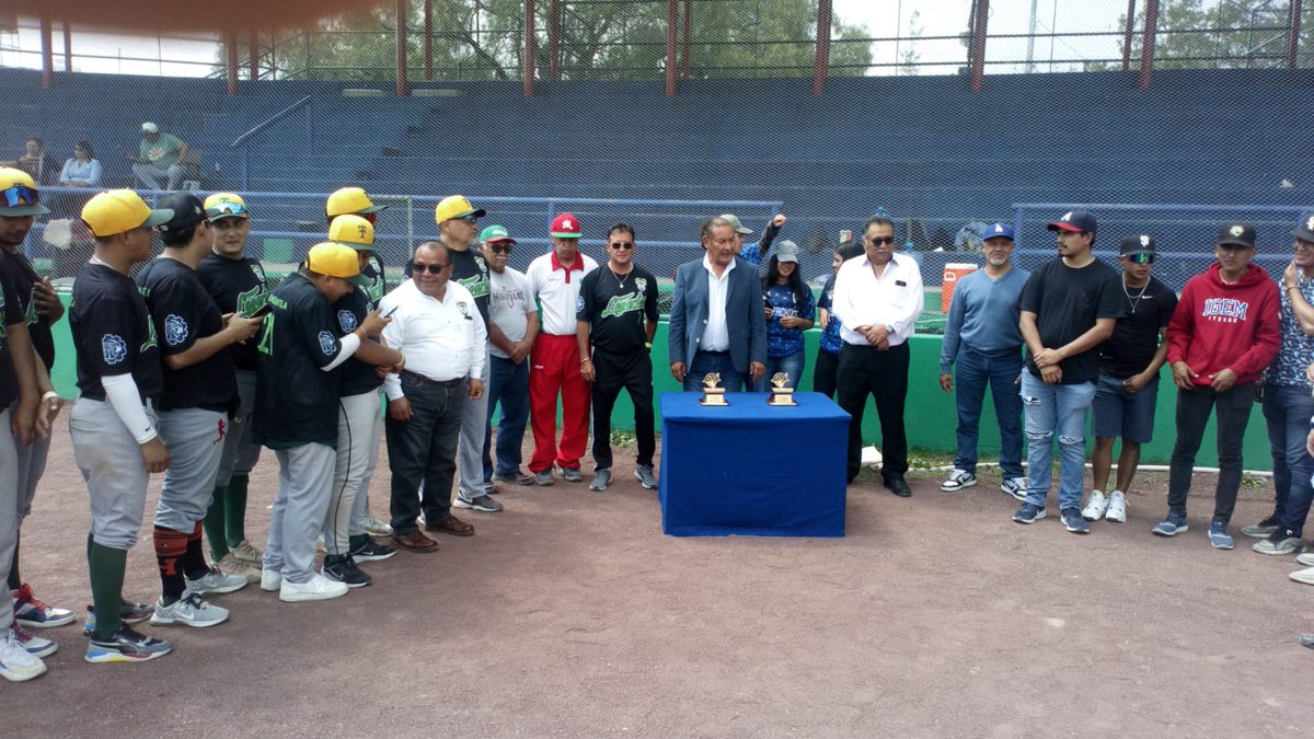 TecNM_ITTLA's tweet photo. Nuestro representativo de Béisbol #ITTLA obtuvo su pase al Nacional Deportivo del TecNM, al quedar en primer lugar.
¡Felicidades! ⚾⚾ https://t.co/t5Gpd6YeBj