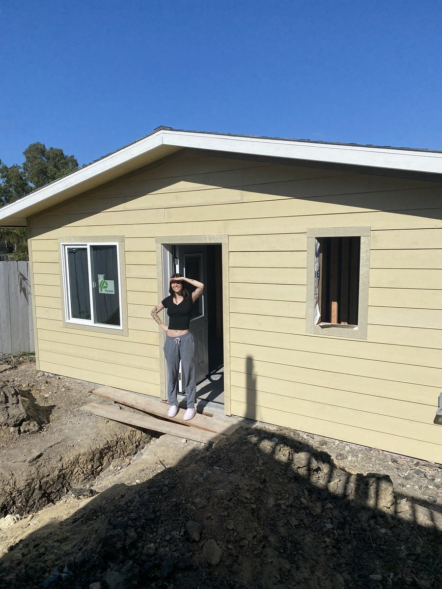miknuzzi's tweet photo. studio progress update: we have skylights, a front door, and most windows are installed. it officially looks like a cute little house 🏠☀️🥹 https://t.co/wYdbdYpgvi