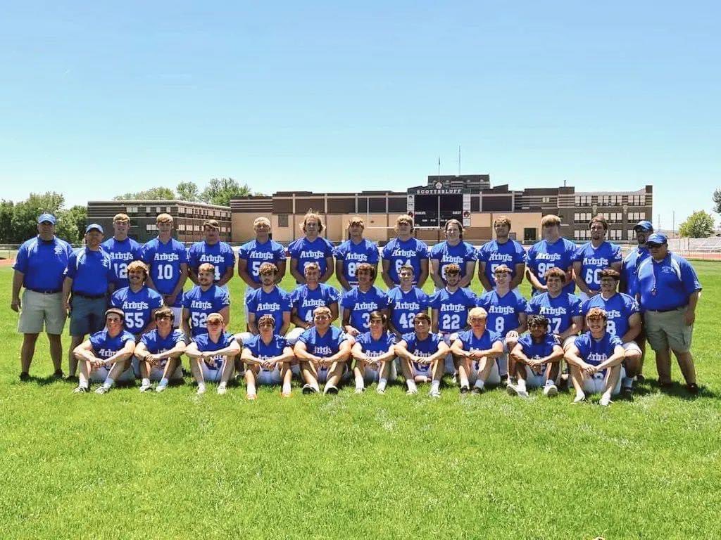 Excited for my trip out West to go watch <a href="/CooperWendland1/">Cooper Wendland</a> and <a href="/BaheDylan/">Dylan</a> make some plays in the West Nebraska All Star Football game Saturday Night in Scottsbluff!! #RollTribe 
Hopefully Coop found some shoes to play!