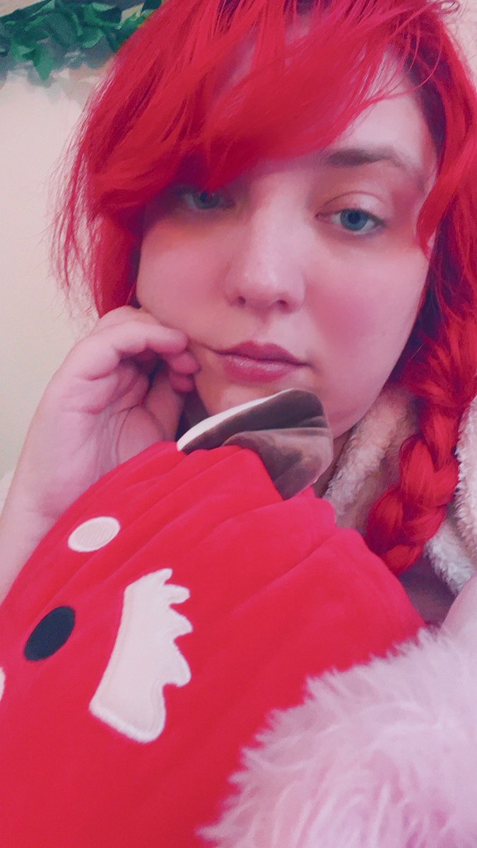 MaidenPixels's tweet photo. Since I am not allowed to speak going to be running a #LetsSleep stream . Had a long day ? Need a #MentalHealth break? come sit by the bonfire with me and watch the stars and listen to the sounds of the forest ! #DisneyDreamlightValley #DDLV
https://t.co/HWx41vAHOS https://t.co/YXTcoCNeZU
