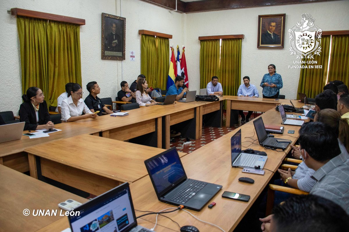La Vicerrectoría de Vida Estudiantil, a través de la Oficina de Relaciones Públicas de la Bicentenaria UNAN-León, realizó el Primer Taller de Comunicación y Prensa con el objetivo de mejorar el proceso Comunicacional de nuestra universidad.