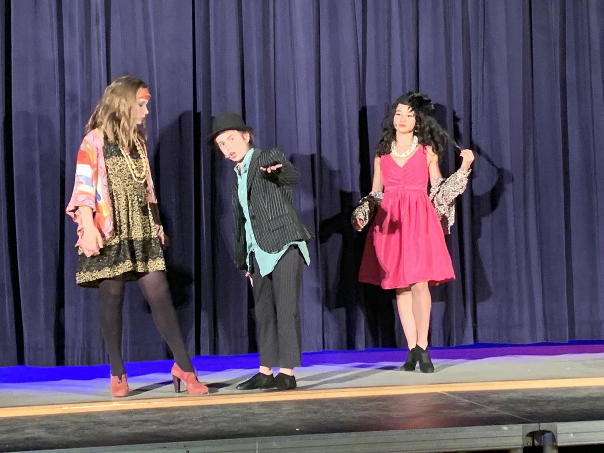 Annie - Opening Night <a href="/WakefieldForest/">Wakefield Forest ES</a> <a href="/WFES_Music/">WFES_Music</a>