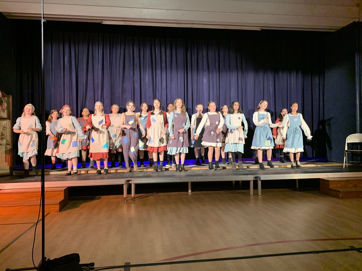 An amazing performance of Annie. <a href="/WakefieldForest/">Wakefield Forest ES</a> <a href="/WFES_Music/">WFES_Music</a>