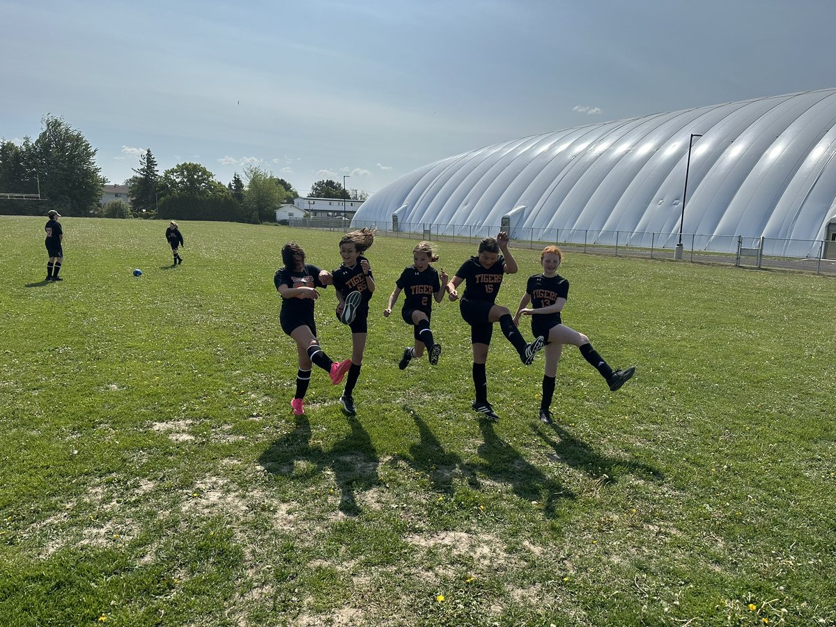 BonishNicole's tweet photo. Kicking’ it like a soccer player! ⚽️ #arps2022 https://t.co/uXlBvRwJC6