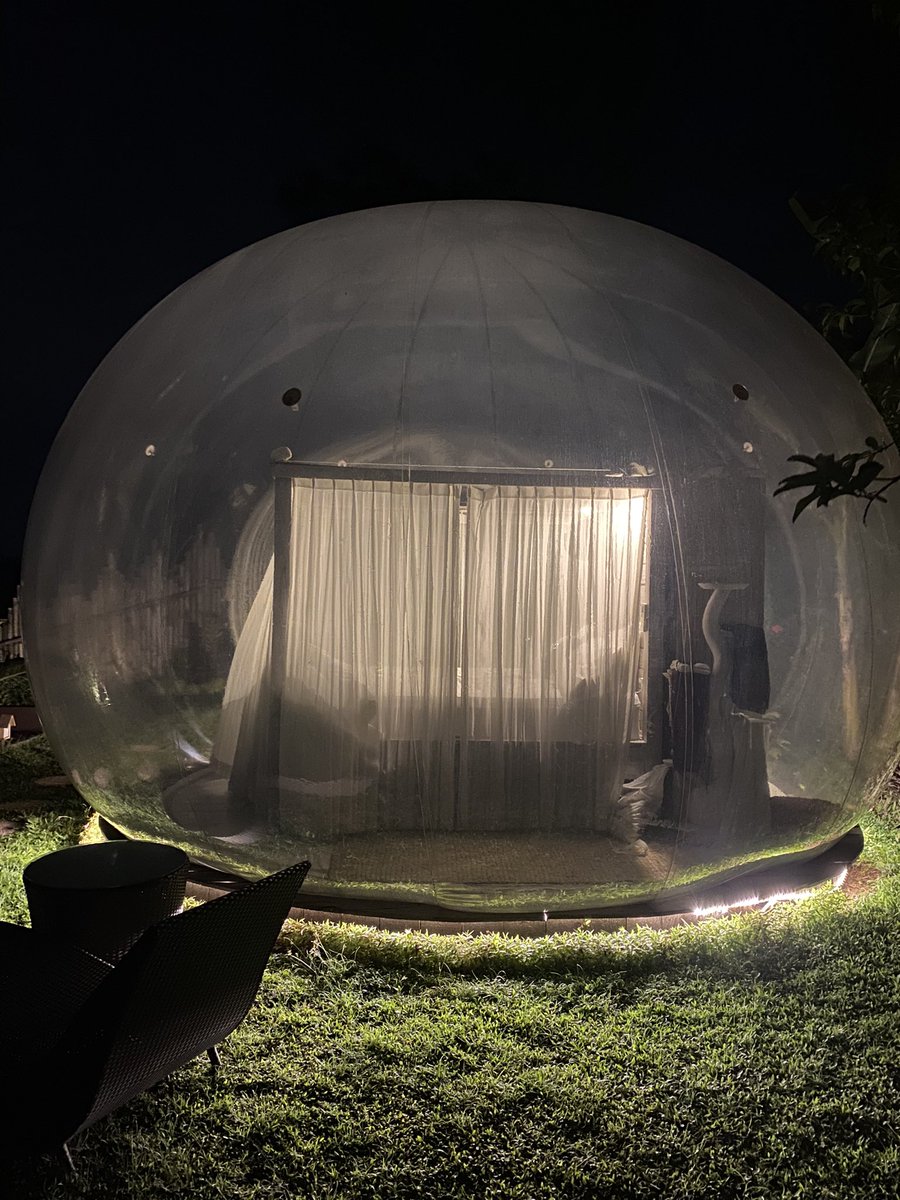 azlee_affandy's tweet photo. @Ashsukamakan Kalau nak kelainan boleh try ni, Bubble hotel Ubud. Mahal tapi berbaloi. https://t.co/3pNDRfKKN5