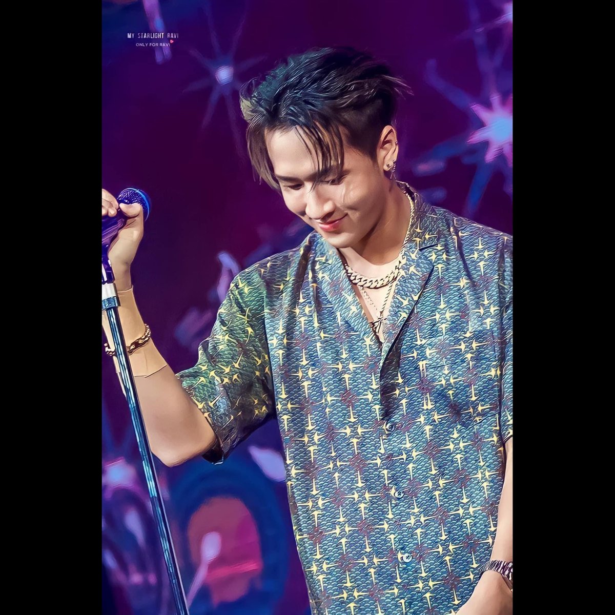 D58 #AlwaysWithRAVI 
@RAVI_GTCK 

SMILE A LOT & BE HAPPY EVERY DAY!! 🙃🤘🏻

LOVE YOU FOREVER ❤️🫶🏻

#RAVI #라비 
#KimWonSik #김원식 
#AlwaysWithYou_RAVI
#GROOVL1N 
#GRAVITHAIFANS