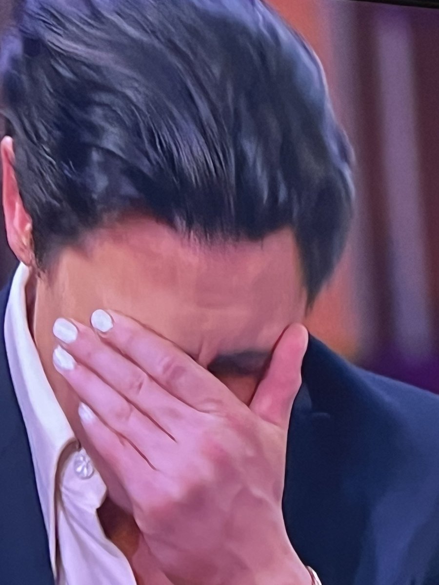 sandtorr08's tweet photo. Fake emotions  #VanderpumpRules let Ariana have her moment https://t.co/NfYcknlDW2