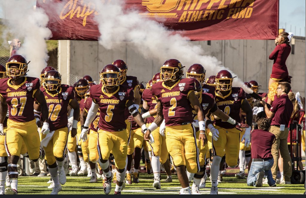 Blessed to receive an offer from         <a href="/CMU_Football/">Central Michigan Football</a>!

<a href="/EDGYTIM/">Timothy “EDGYTIM” OHalloran</a> <a href="/DeepDishFB/">DEEP DISH FOOTBALL</a> <a href="/CoachChris_Roll/">Coach Chris Roll</a> <a href="/WABlackhawkFB/">West Aurora Football</a> <a href="/coacheimer/">Coach Eimer</a> @HSFBscout