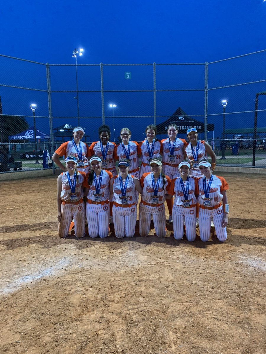 Perfect Game Softball tweet media