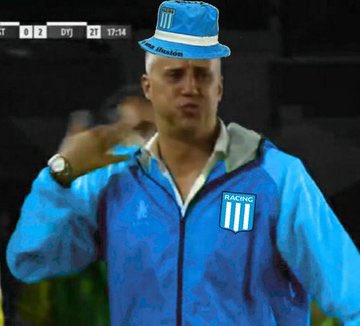 RACING CLASIFICÓ A OCTAVOS CON DOS PARTIDOS MENOS