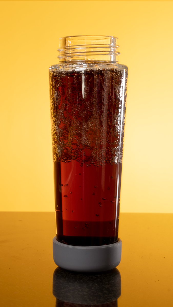 getweday's tweet photo. Any one want soda? Fancy that cup. Coming soon to give you a better high #weeday #reachnewheights #beautifulbongs https://t.co/XgmNqQzjSt