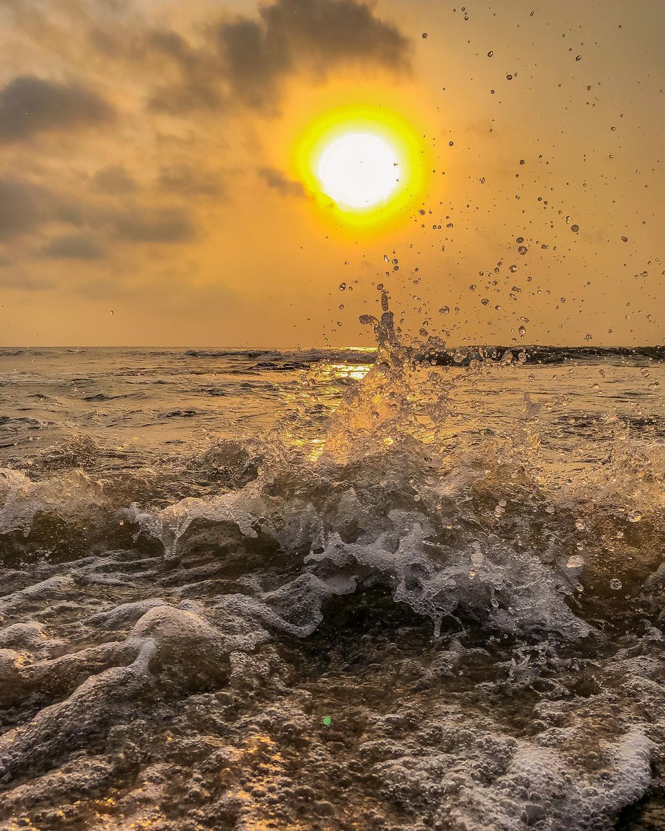 #WorldOceansDay #OceansDay #Oceans #OceanWaves #Oceanlife #Aquaticlife #Beach #Beachsunrise #Vizag #Visakhapatnam #Rkbeach #Rishikondabeach #Saveoceans #Noplastic #Plasticpollution #Bayofbengal #Andrapradesh #India