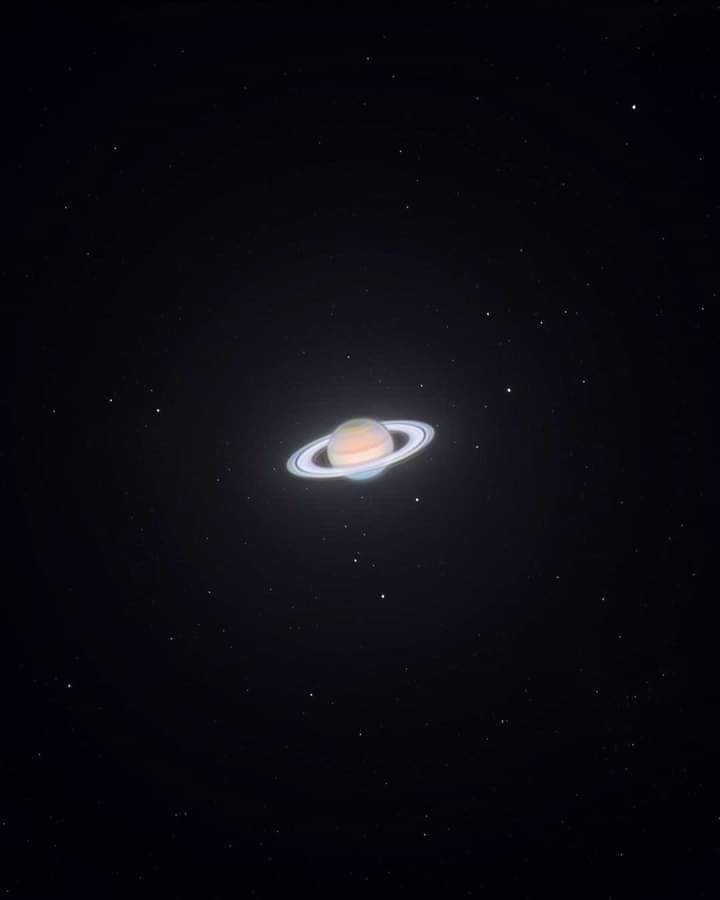 alertanoti's tweet photo. ASÍ SE VE SATURNO DESDE UN TELESCOPIO EN LA TIERRA 🪐

Tomadas a 1.350 millones de Km de distancia, sorprende por su claridad y definición 

Fotos: NASA. 🪐🌠 https://t.co/J3W9ubc4D4