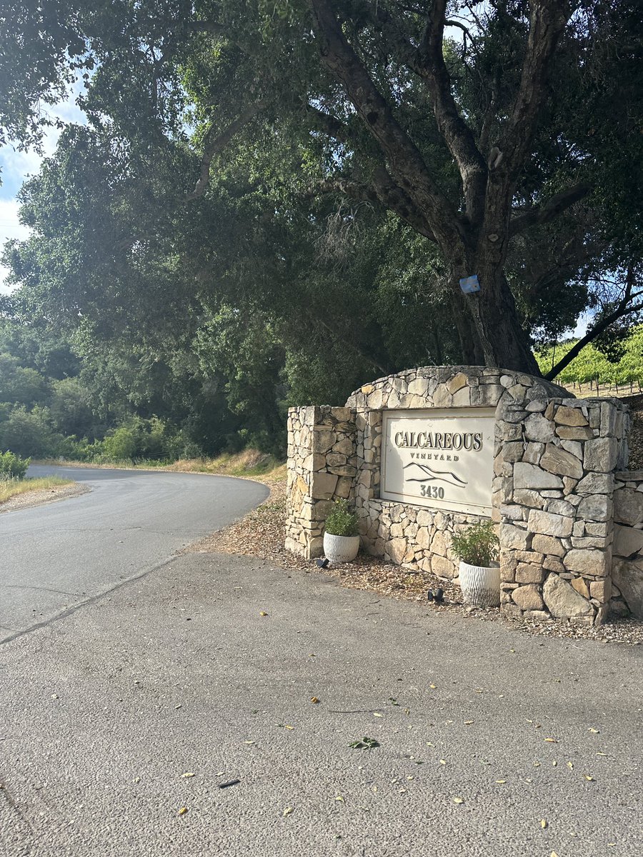 the_write_wine's tweet photo. Home sweet home. 
#PasoRobles #WineDownWednesday #YorkMountain https://t.co/x4DNEgXBuR
