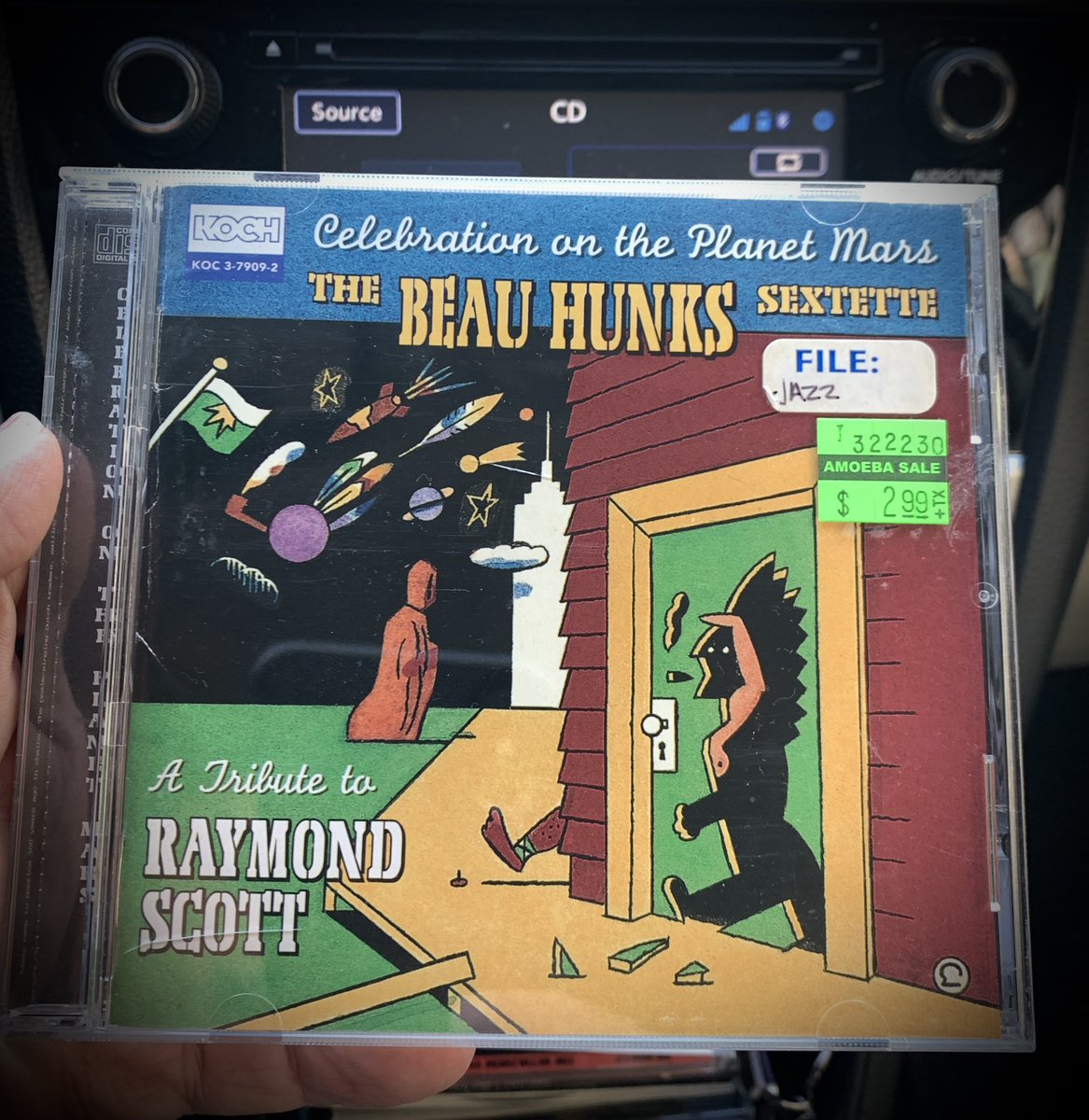 Smotroff's tweet photo. Finally found a copy of this little gem! #NowPlaying #compactdisc #raymondscott #beauhunks https://t.co/r6l2isGwx9