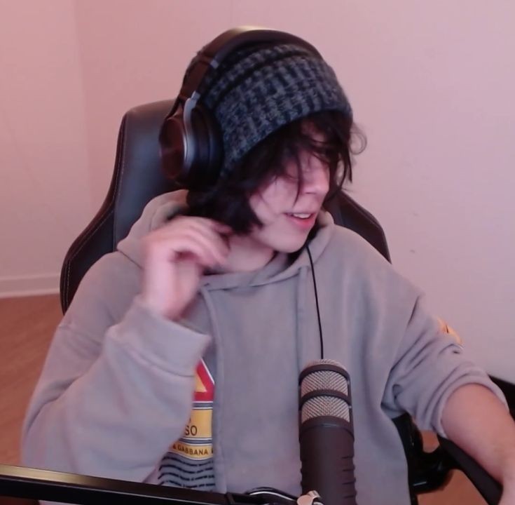 ͏ ͏

                            𝓝ow go s͟t͟ɑ͟n͟d in the corn𝑒r  
                           and think about wh𝑎t you 𝗱𝙞𝗱. 

͏ ͏