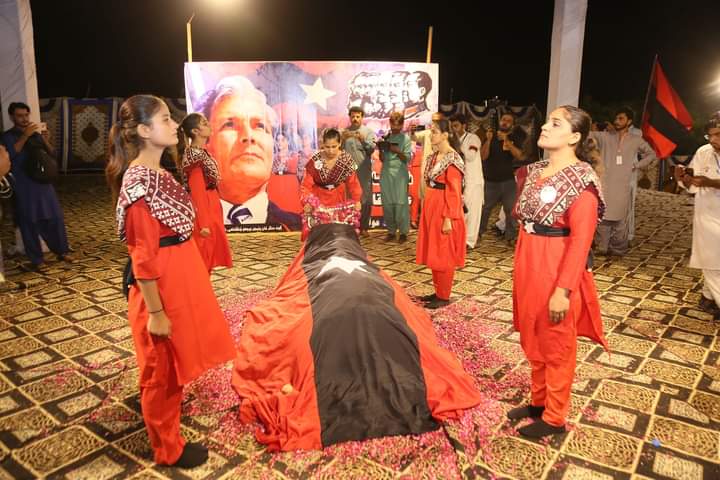 fazil2009's tweet photo. #TributeToRasoolBuxPalijo 
#anniversary 
#Awamithreek https://t.co/rVGiSEW3Sn