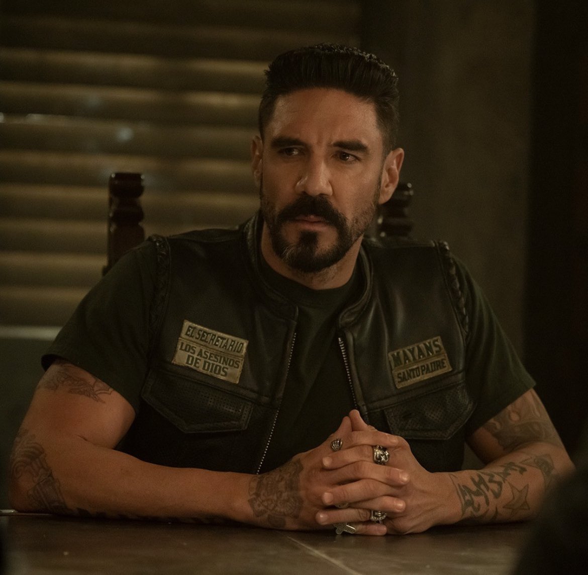 His hair was combed back like a movie star😂 #MayansMC #MayansFX