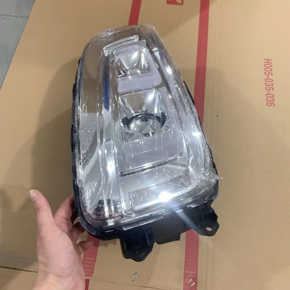 thinkfrank111's tweet image. #truckaccessories #truckparts #truckparts #ledheadlights #newthinkingtruckparts #hino #isuzu #mitsubishi hino500
retrofit led headlights for hino 500 and hino 700 , factory wholesale, large quantity and good price
bit.ly/45AGvUO  +8619536693969