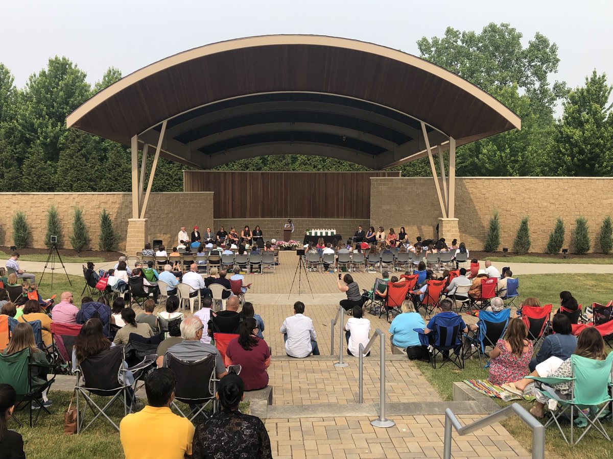 Mayfield_Center's tweet photo. What a fabulous day to celebrate!  Look out MMS, we are sending you the best!  Thanks to all who helped make today’s graduation so special!  #luckytobeacyclone https://t.co/y5d7rNYiYJ