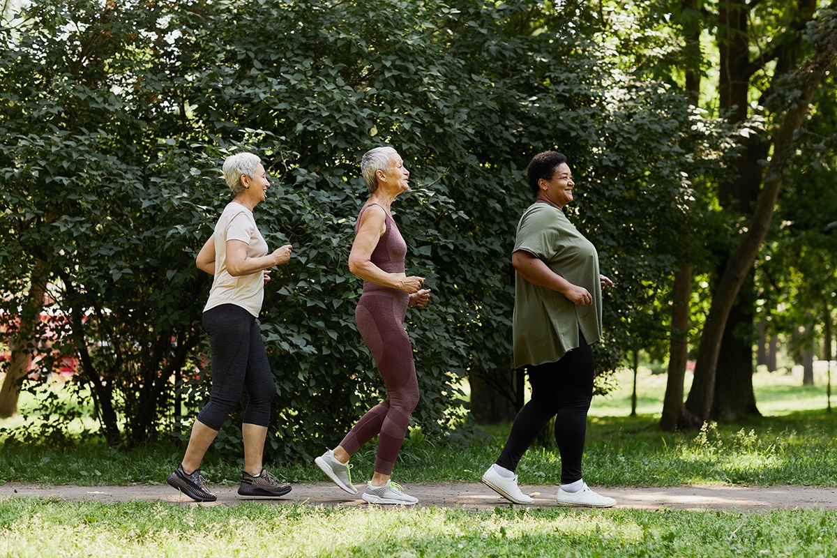 bonehealthBHOF's tweet photo. "We really shouldn't think about osteoporosis or fracture as being a normal part of aging. We have to consider the early stages of life as a way that we are set up for bone health much later on in life." https://t.co/OzRgGpzpj8 #BeBoneStrong #PreventFractures https://t.co/F3lCfTCGWC