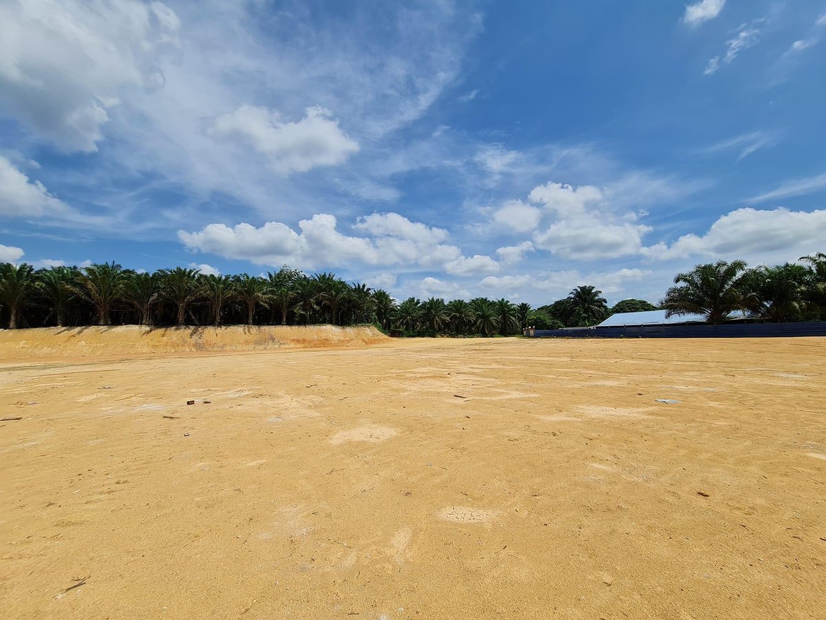IPMEnquiry's tweet photo. 🔛 10 acres poultry farm project in progress! 🐔🐔😄😄

#IPMProfessionalServices #ArchitectureConsultant #EngineeringConsultant #BPSubmission #KMSubmission #EarthworkDesign #CivilDesign #StructuralDesign #ElectricalDesign #PoultryFarm https://t.co/34WtgGUC1G