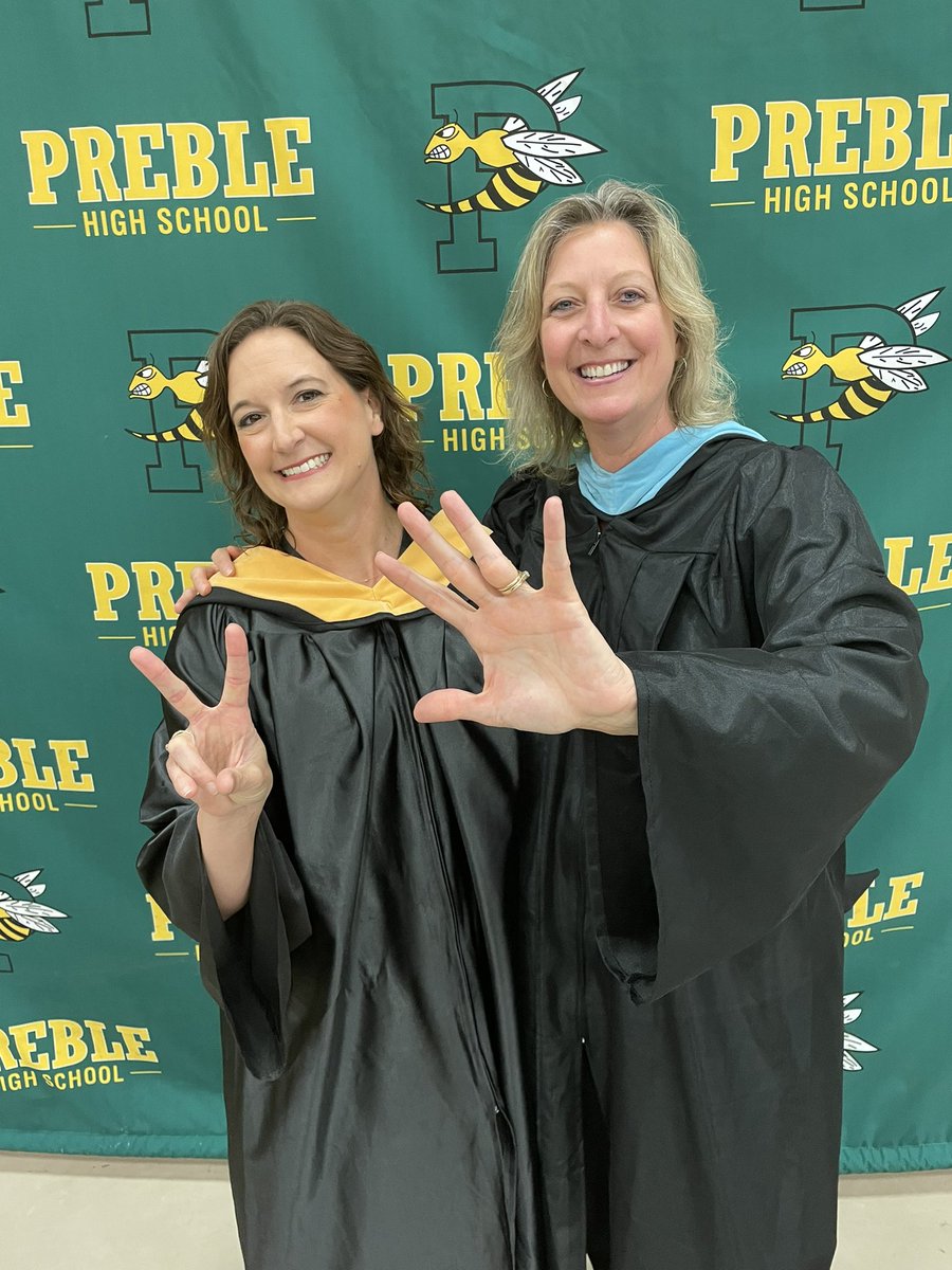 bayer715's tweet photo. #7 of 7 graduations is in the books. I will always be grateful for the opportunity to lead GBAPS  this year. Now… go conquer the world, seniors! We sure are proud of you! #NEW #West #East #JDAL #BCIL #Southwest #Preble https://t.co/wbgx6I4uc7