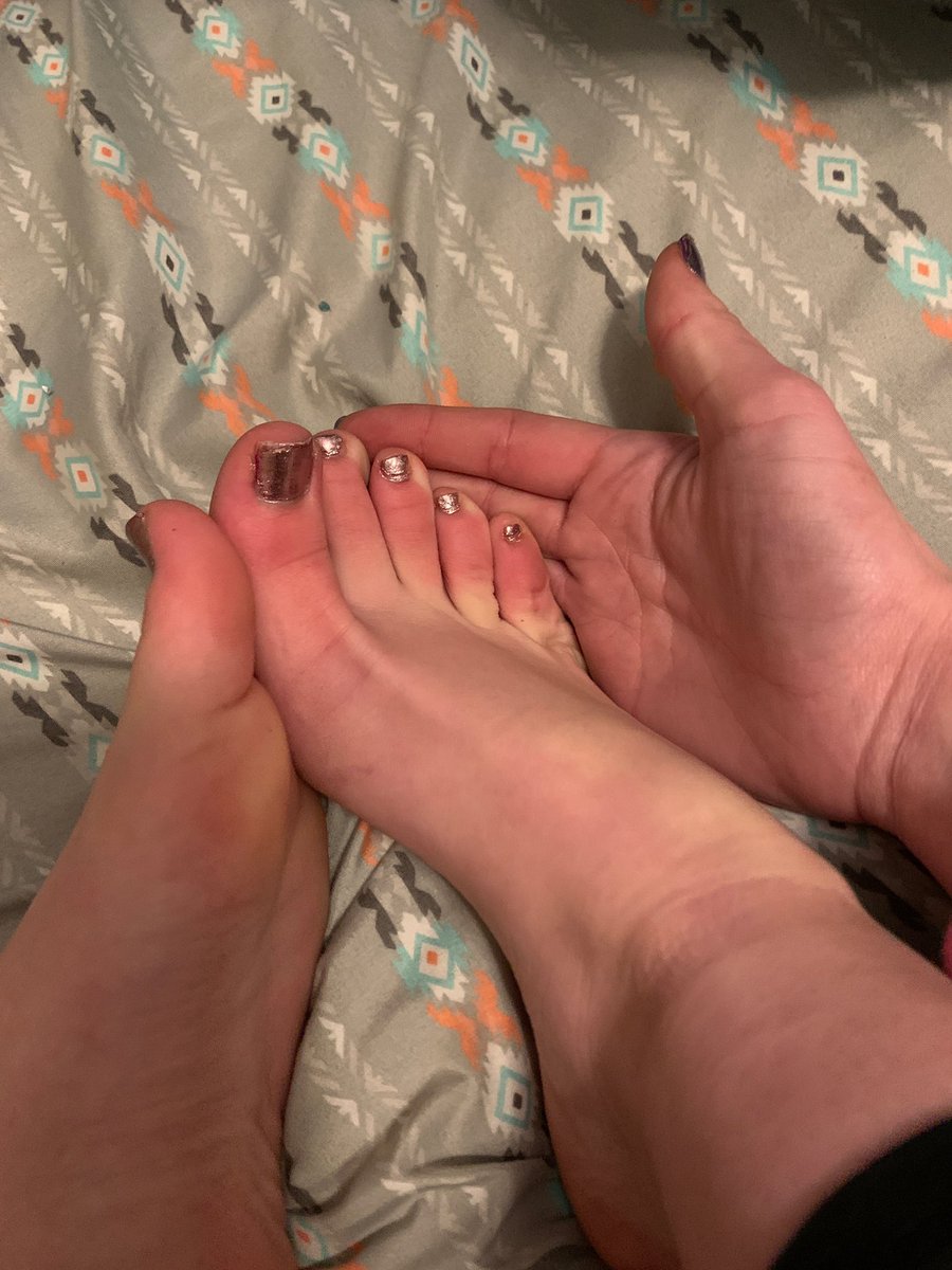 forcedfeet's tweet photo. found this lil Gem 💎💎 miss u all https://t.co/gm3dCKXShv
