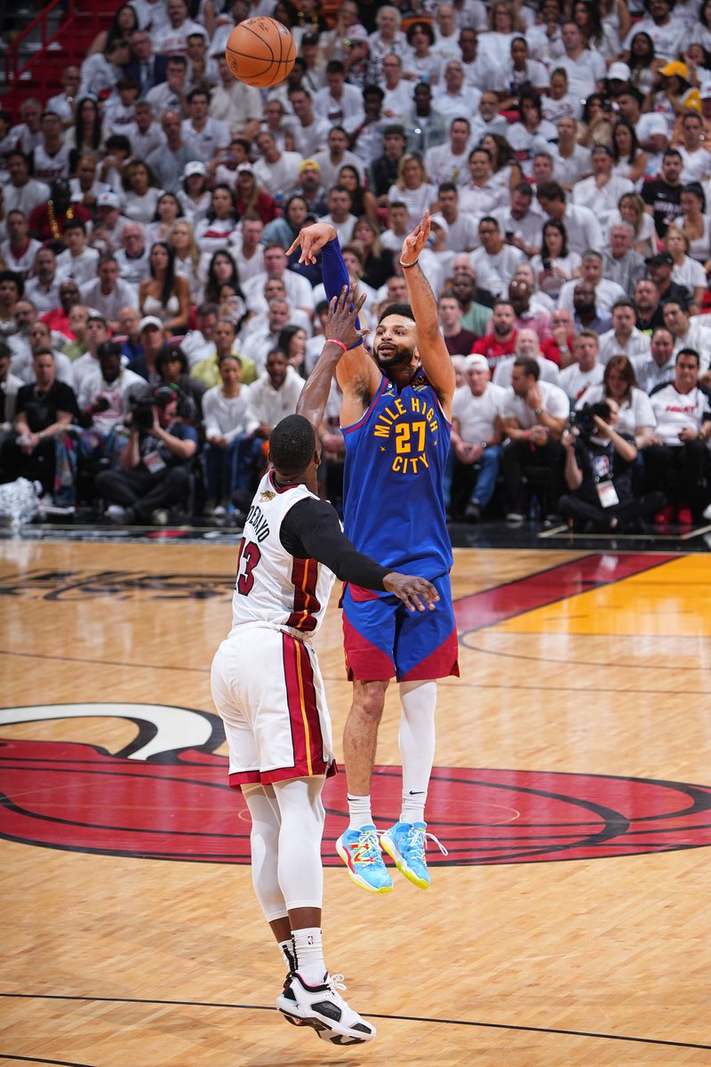 Ranveer Singh tweet media