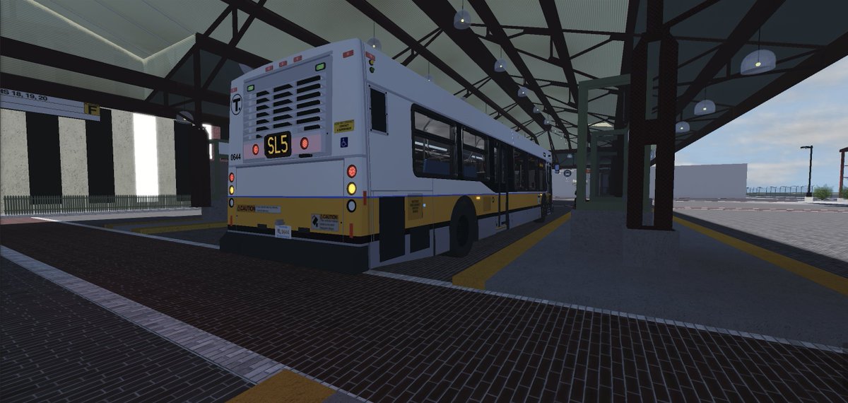 BusDriver5YT's tweet photo. Busy Friday night MBTA run on South End!

📷: (6/2/2023)

@MBTARBX https://t.co/LYD3fRtDTB