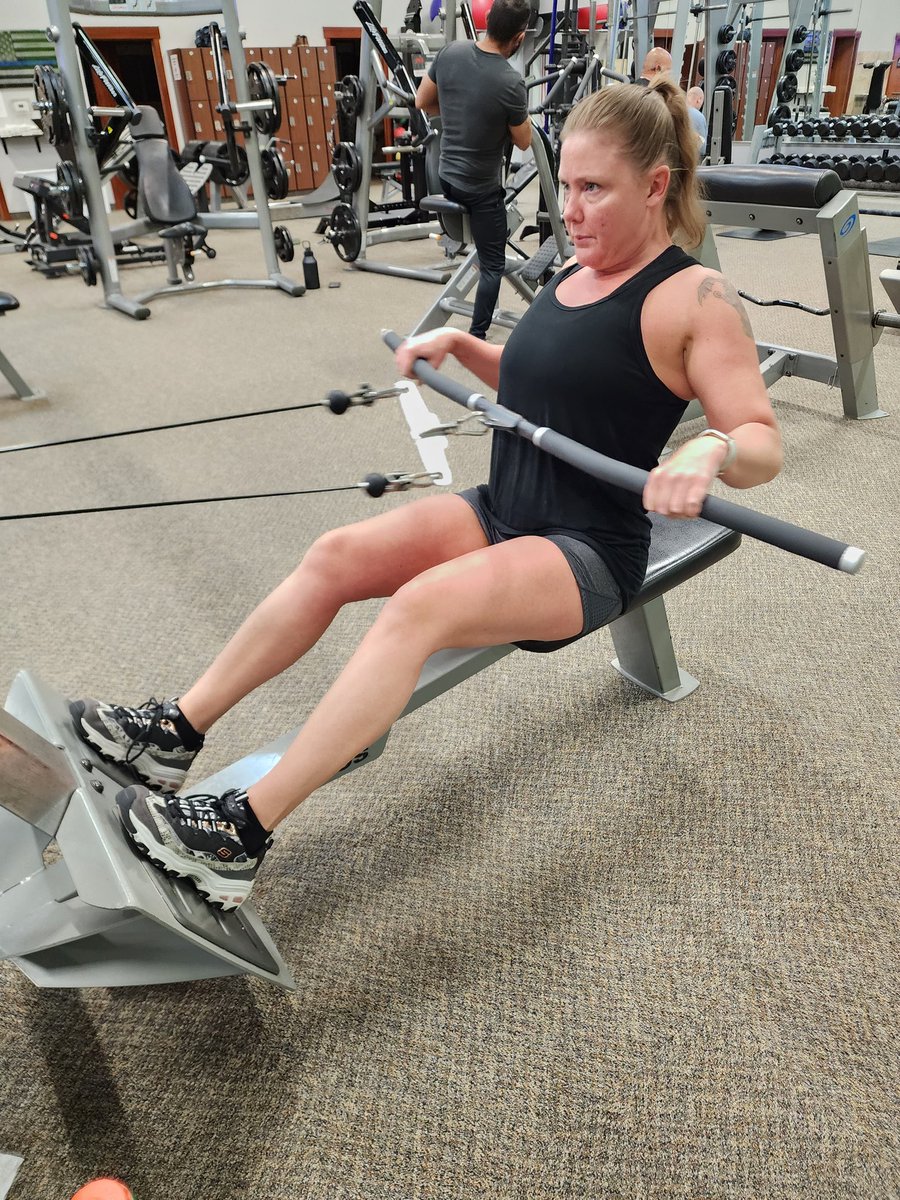 Back day always fun #gymrat #fitnessgirl