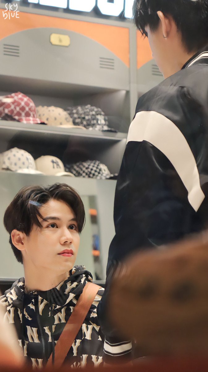 Kkatiehee's tweet photo. ไม่ทันได้ขอพี่เขาก็ให้หมดแล้ว https://t.co/XLqLpbFS99