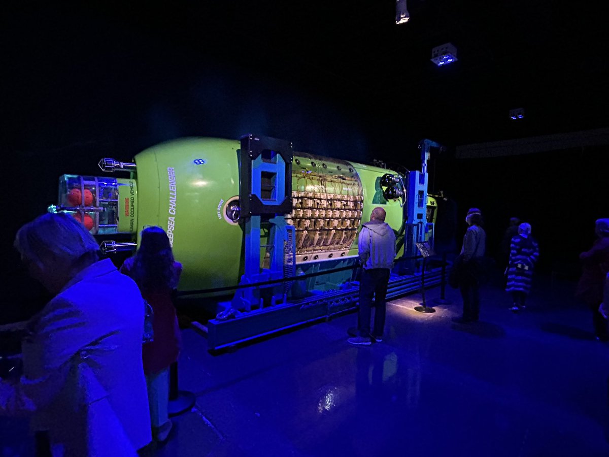 johnswettenham's tweet photo. Pressure featuring Deep Sea Challenger    @CanGeo in Ottawa is awe inspiring. The ocean starts at your feet and ends at the bottom of the Mariana Trench.  To go there was like a lunar landing and James Cameron is like a self-made Canadian Neil Armstrong.  #MyOttawa https://t.co/CerXjf6OYP