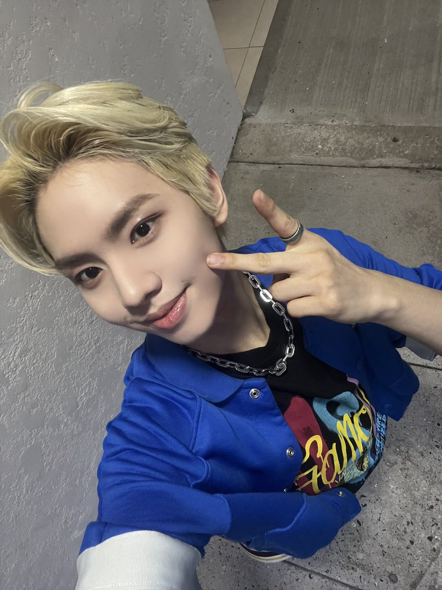 McndOfficial_'s tweet photo. [#윈]

파나마 파자마 입은듯 편하게 공연하고 갑니다
야미 냠냠쩝쩝

Panamá Panamá! Nos vamos al concierto súper divertido

#MCND #엠씨엔디 #WIN
#WORLD_ADVENTURE_2023 https://t.co/ONo72LbwlG