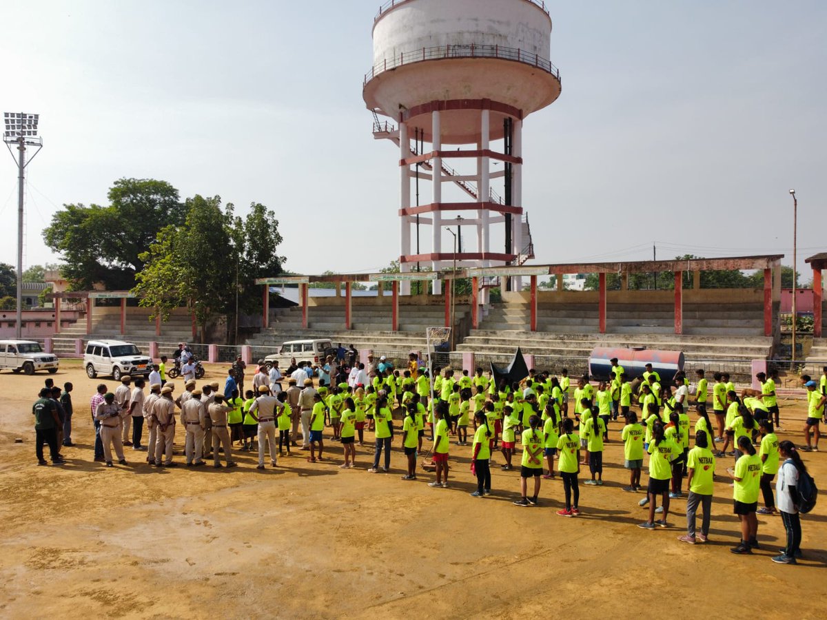 dfogodda's tweet photo. Godda Forget Division organised a rally, flagged off by DFO on World Environment Day, aimed at amplifying the crucial message of environmental preservation for a prosperous &amp; better world.
#WorldEnvironmentDay https://t.co/3WAm0XdqJ7