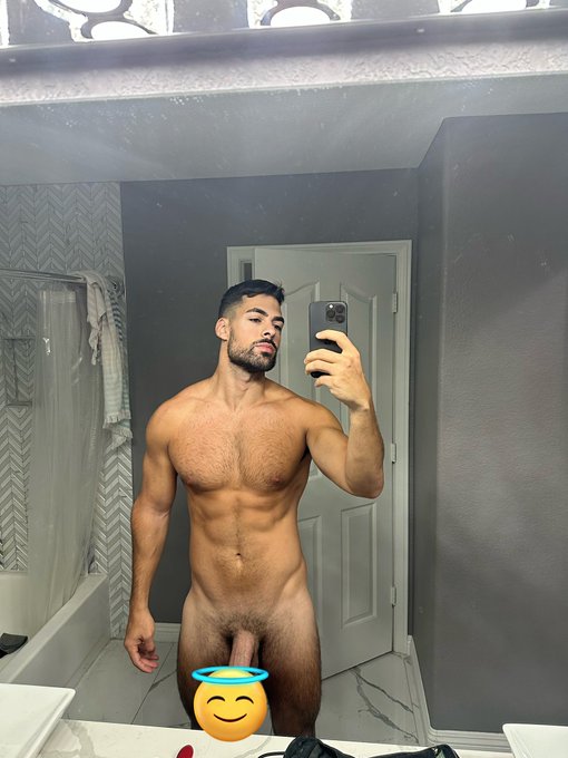 Night Night World ❤️🌍 Sweet dreams ❤️ For the uncrop version  Free for 24hour 🌶️🤘 Ask in Dms  https://t<a href="/tag/model"class="tags"><span>#model</span></a><a href="/tag/bookcover"class="tags"><span>#bookcover</span></a><a href="/tag/romancebook"class="tags"><span>#romancebook</span></a>